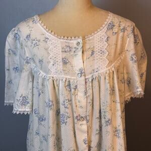 Vintage Lorraine Nightgown Button Up Cottage Core Dainty Feminine Midi Medium